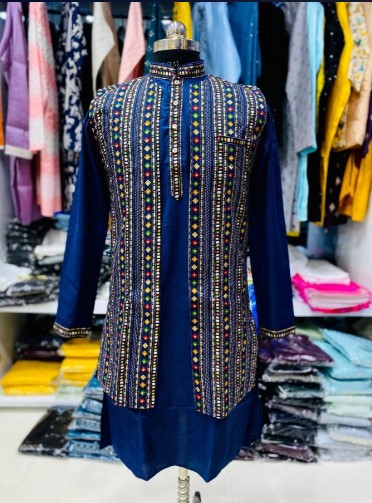 Perfect Blend Kurta With Separate Multi Colour Jacket