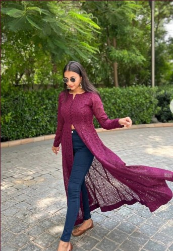 Faux Georgette Lucknowi Chikankari Kurti